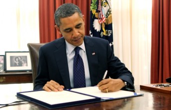 Obama signing document