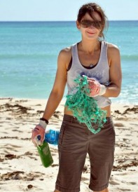 Sweet's Shannon Wentworth cleaning up a beach