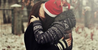 ultimate lesbian guide to bringing your girlfriend home for the holidays