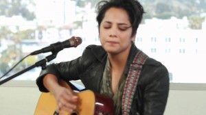 Vicci Martinez: ‘Come Along’ acoustic