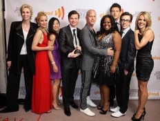 Glee cast photo