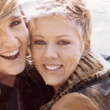 Melissa Etheridge and Tammy Lynn Michaels