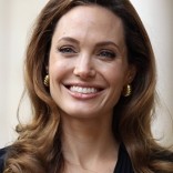 Angelina Jolie honored in Sarajevo