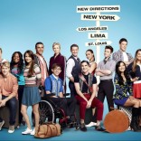 The cast of Glee Season 4