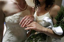 Judge denies request for lesbian commitment ceremony